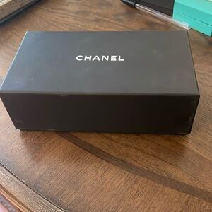 Chanel Box